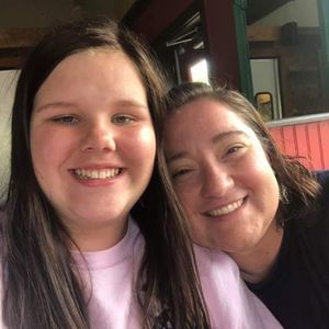 Meet your Posher, Whitney